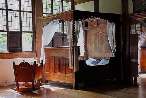Középkori ágy